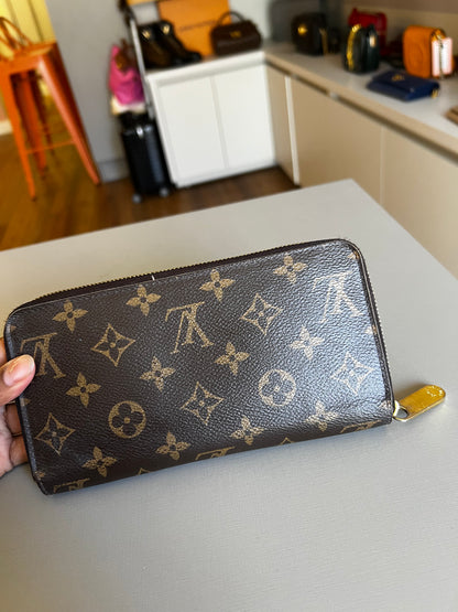Carteira Louis Vuitton Monograma