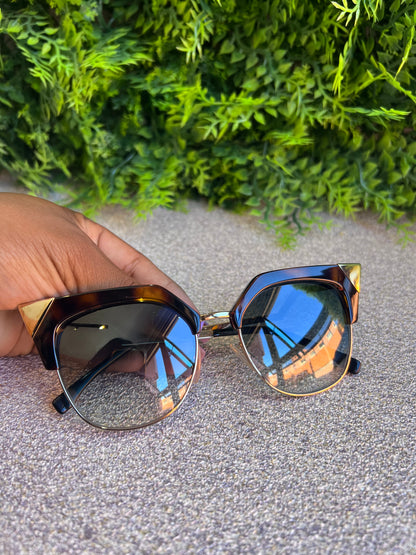 Óculos de Sol Fendi Tortoise