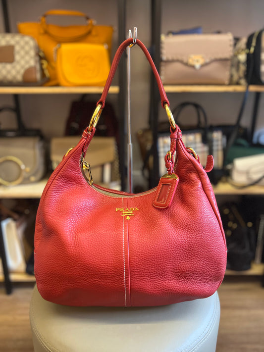 Prada Vitello Shoulder Vermelha