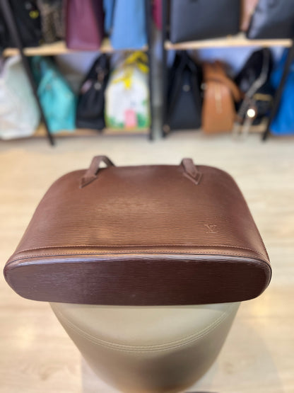 Louis Vuitton EPI Lussac Tote Marrom
