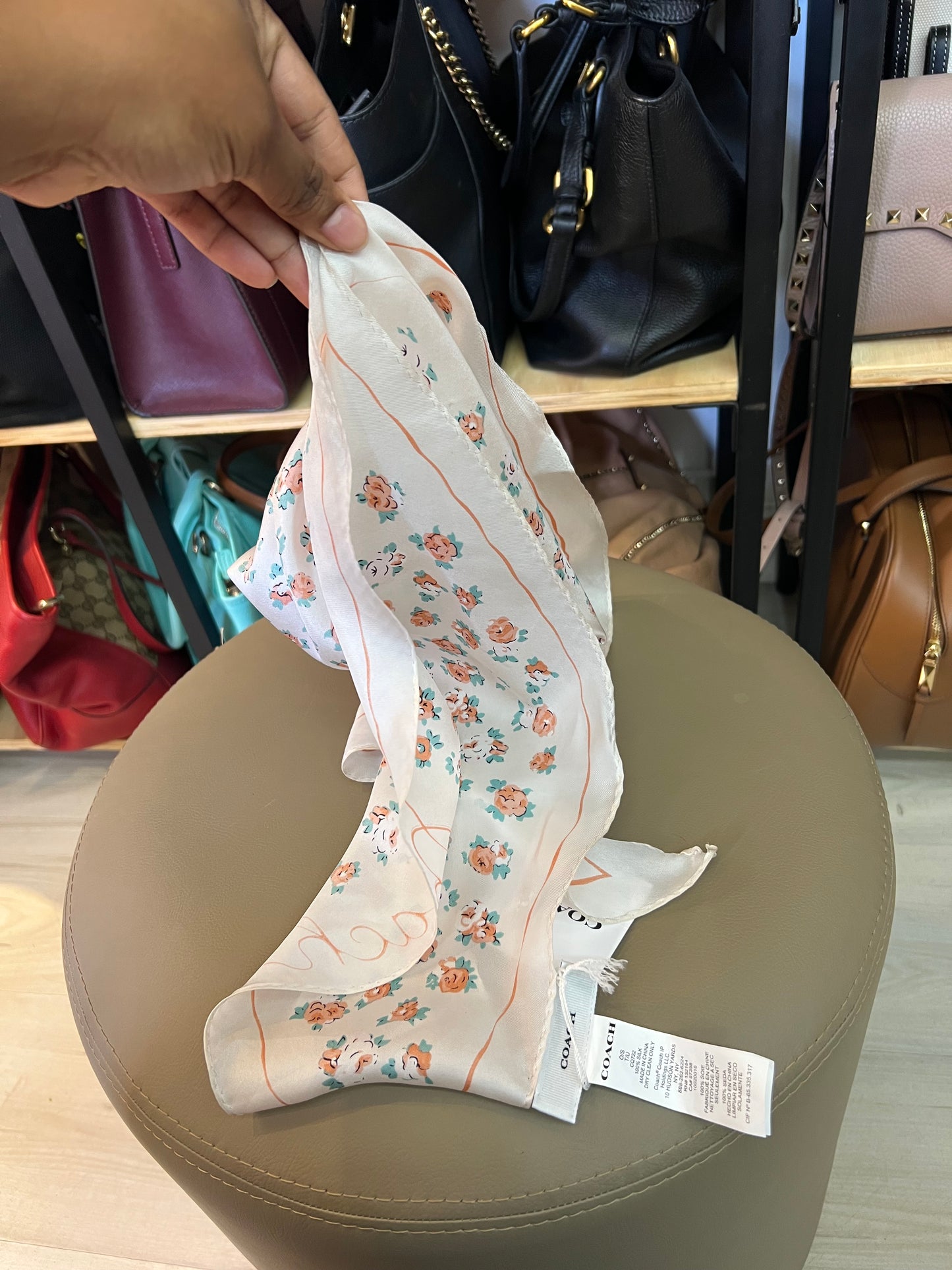 Lenço Coach Flower