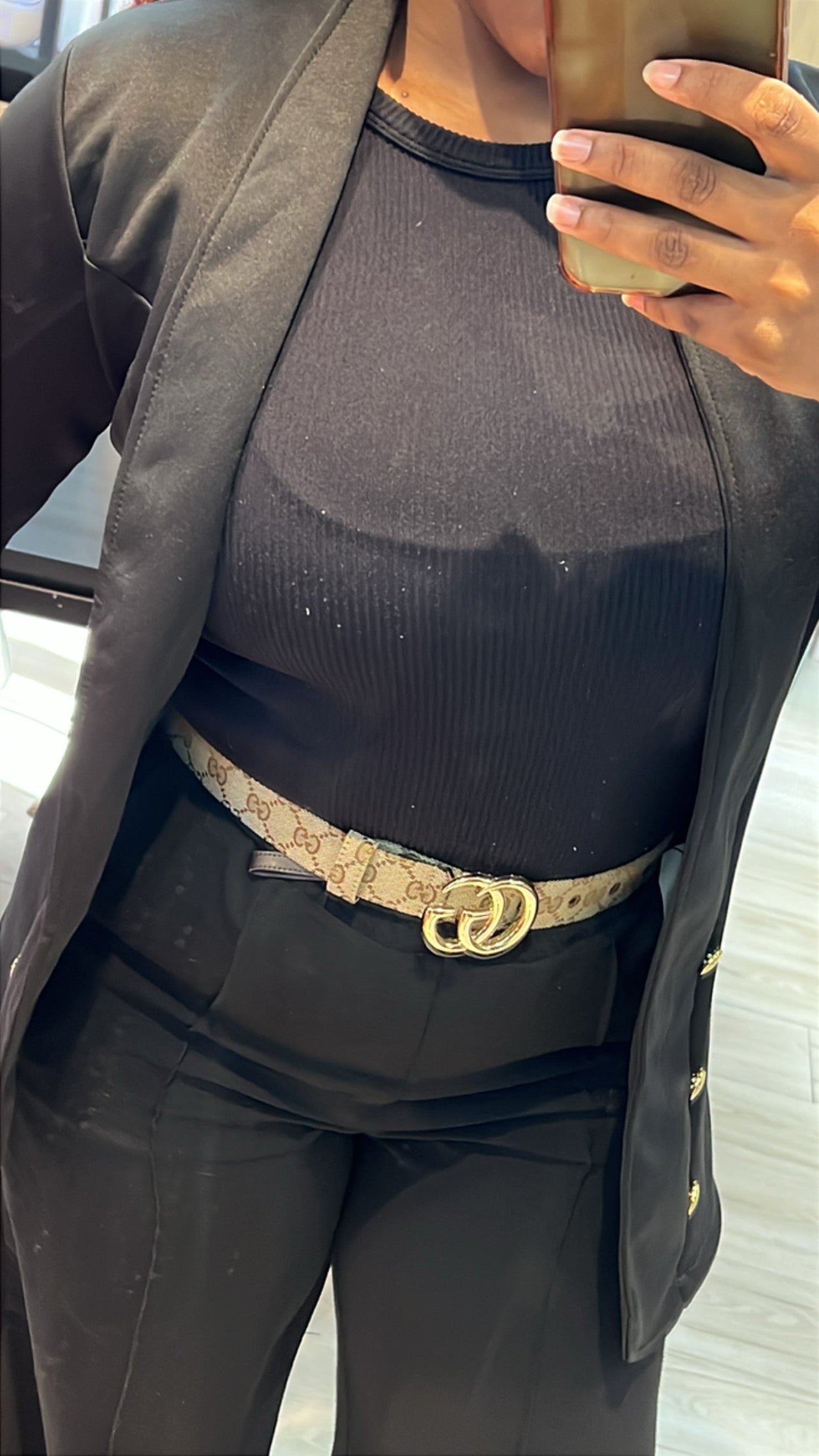 Cinto Gucci Monograma