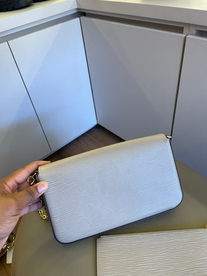 Louis Vuitton Pochette Félicie Nude