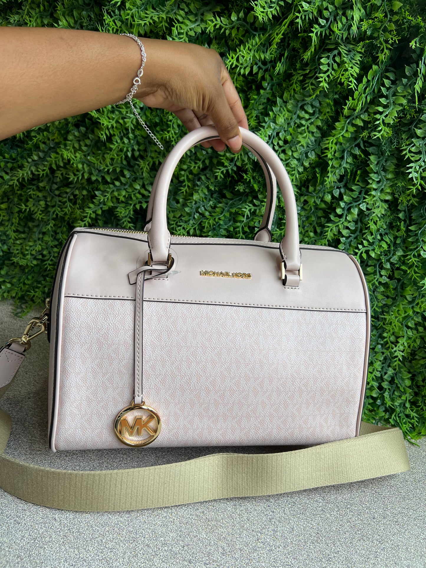 Michael Kors Baú Duffle Rosa