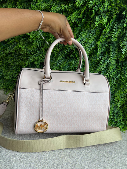 Michael Kors Baú Duffle Rosa