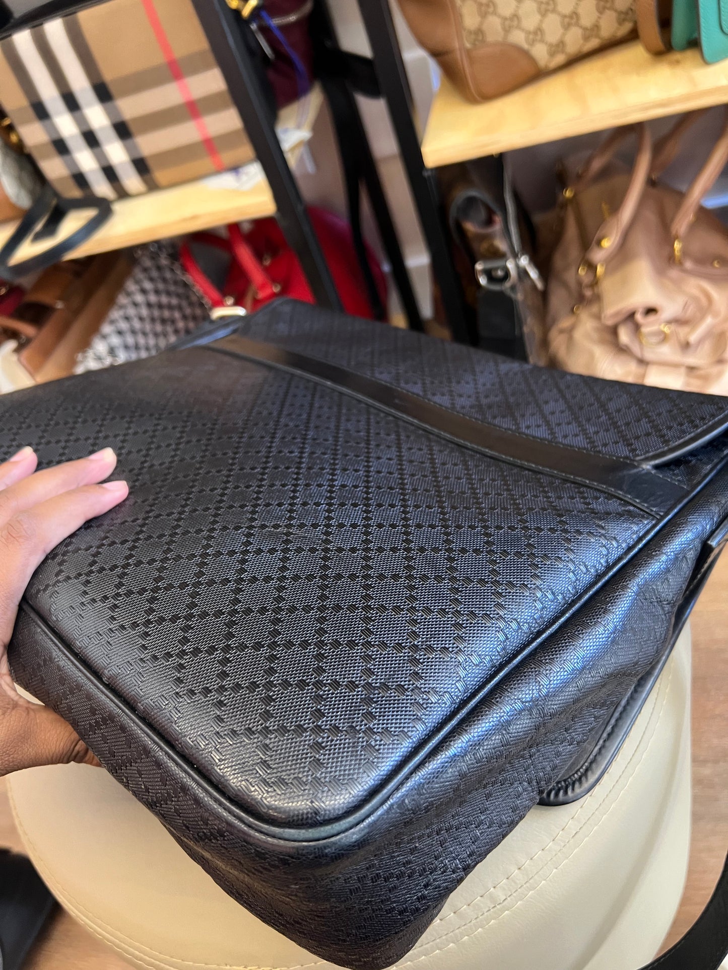 Gucci Messenger Couro Preta