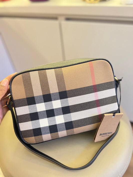Burberry Camera Bag Heymarket Preta
