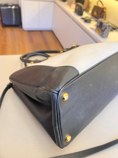 Prada Galleria Bicolor P&B