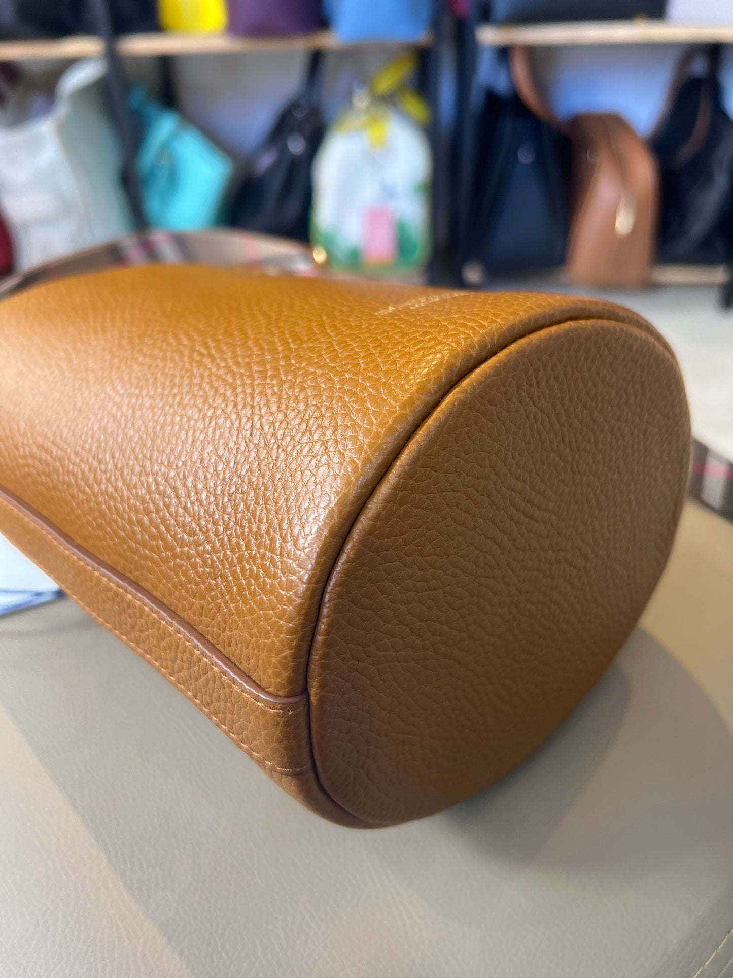 Burberry Lorne Bucket Marrom