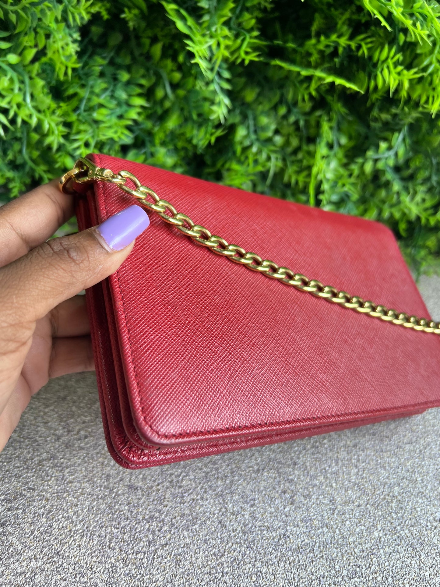 Prada Monograma Chain Vermelha