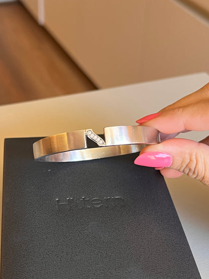 Bracelete Hstern em aço