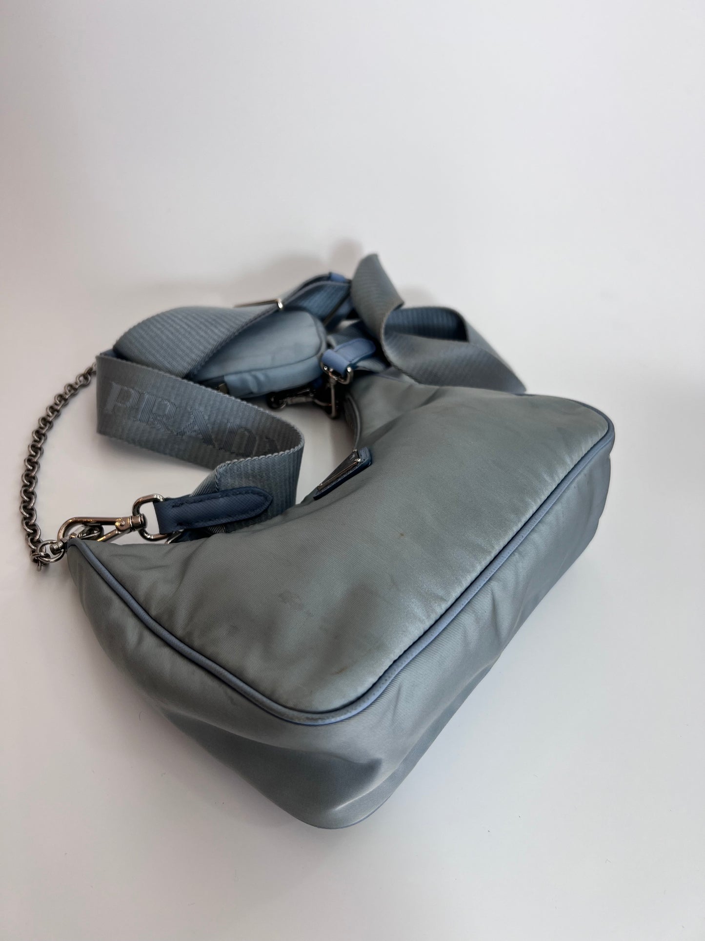 Prada Re-edition Azul
