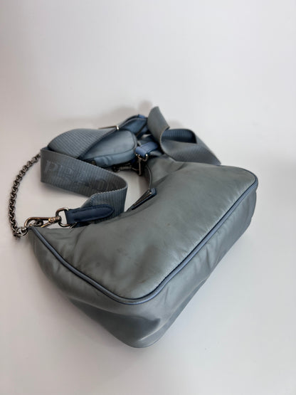 Prada Re-edition Azul