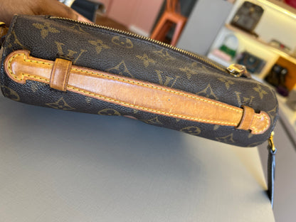 Louis Vuitton Pochette Métis Monograma