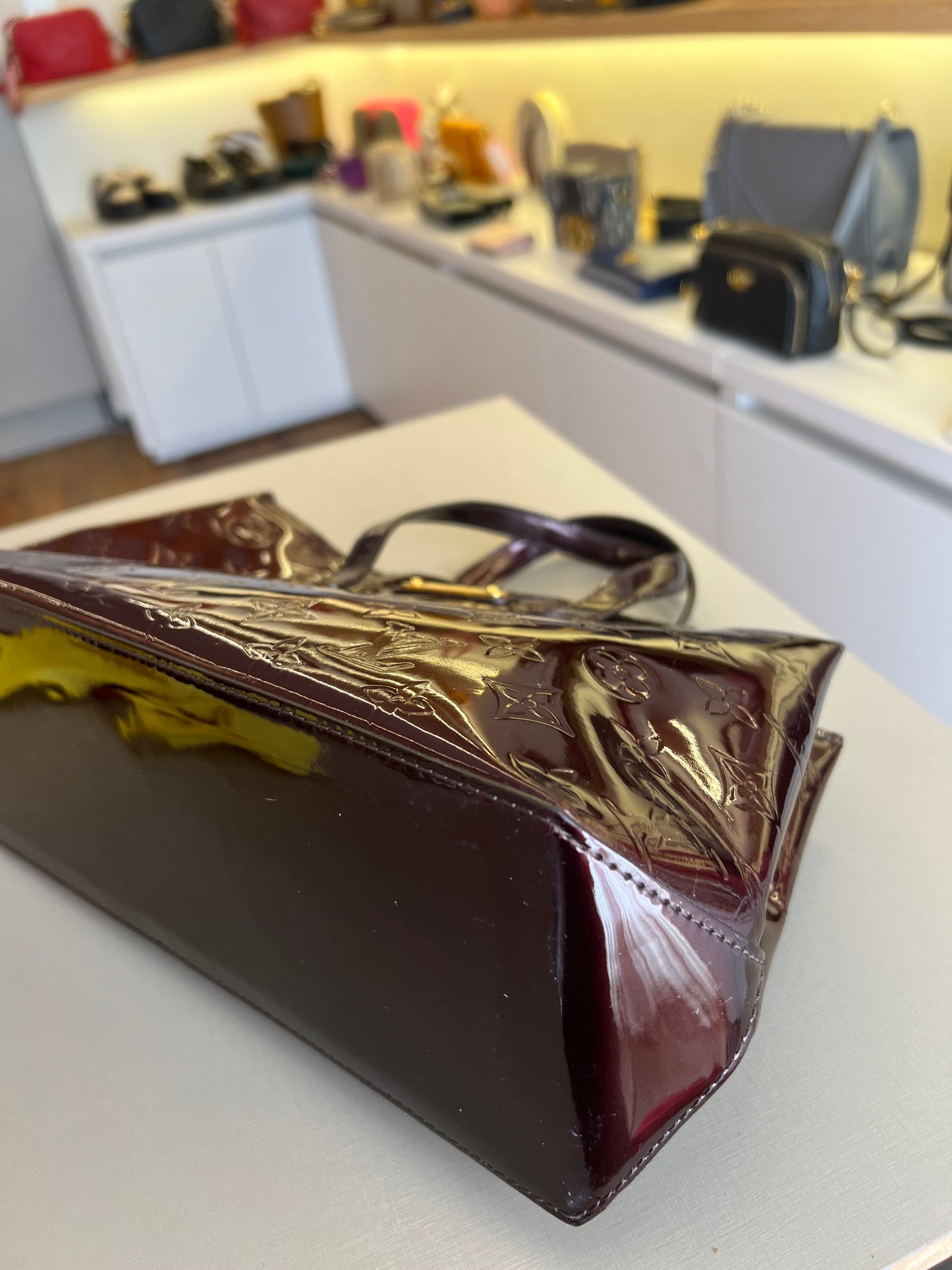 Louis Vuitton Verniz Wilshire