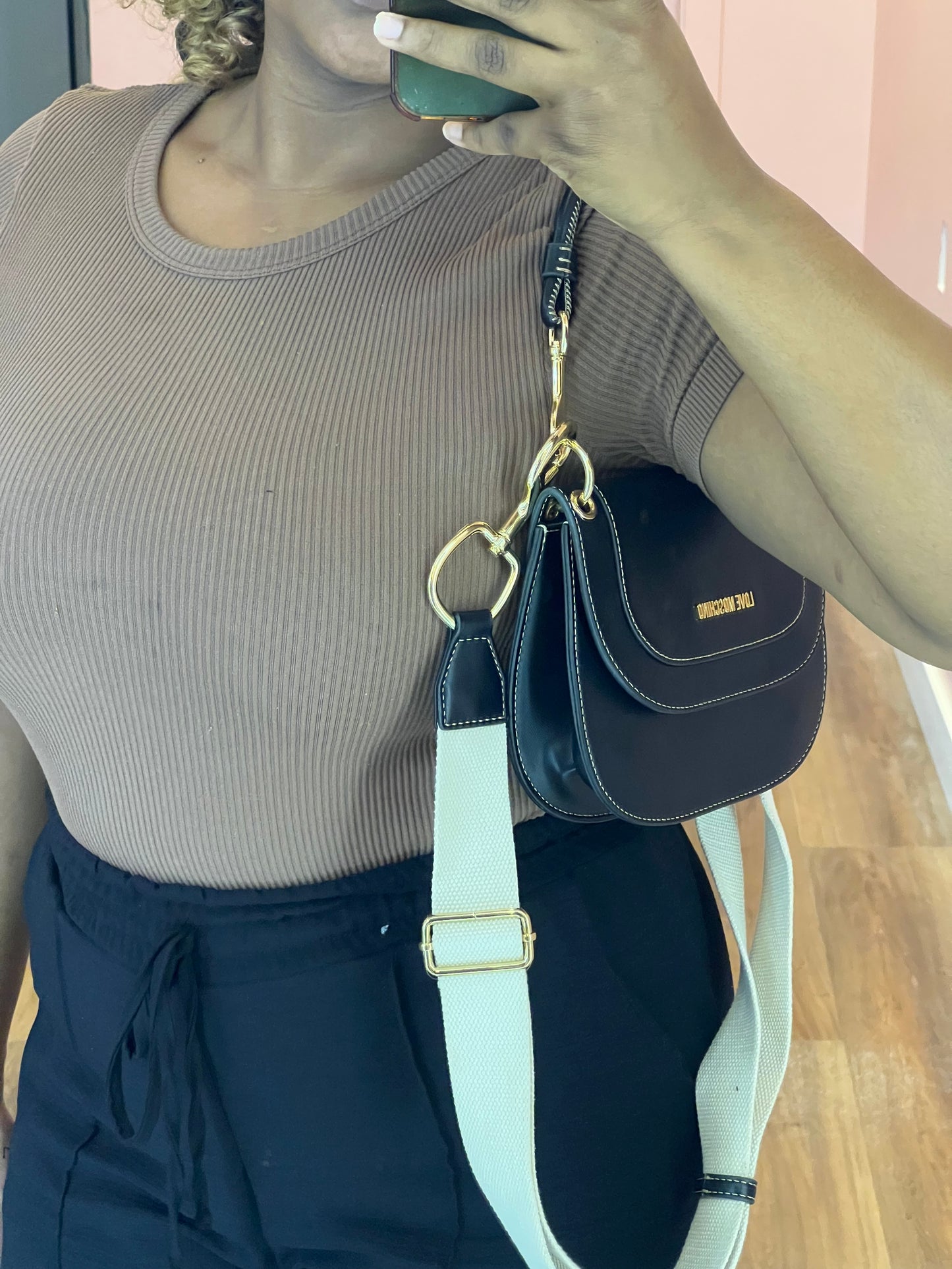 Love Moschino Shoulder Preta