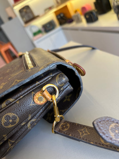 Louis Vuitton Pochette Métis Monograma