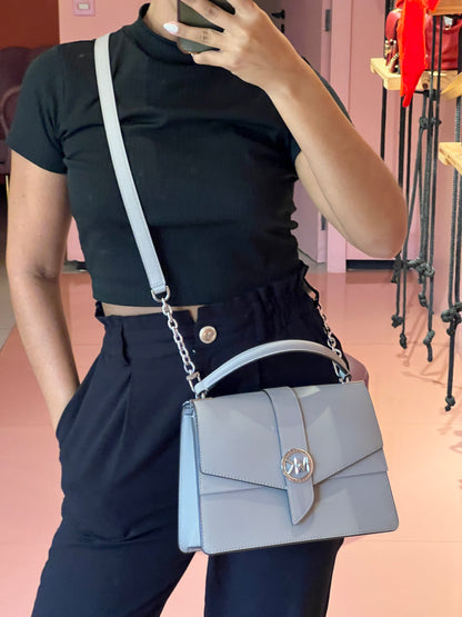 Michael Kors Greenwich em couro Saffiano