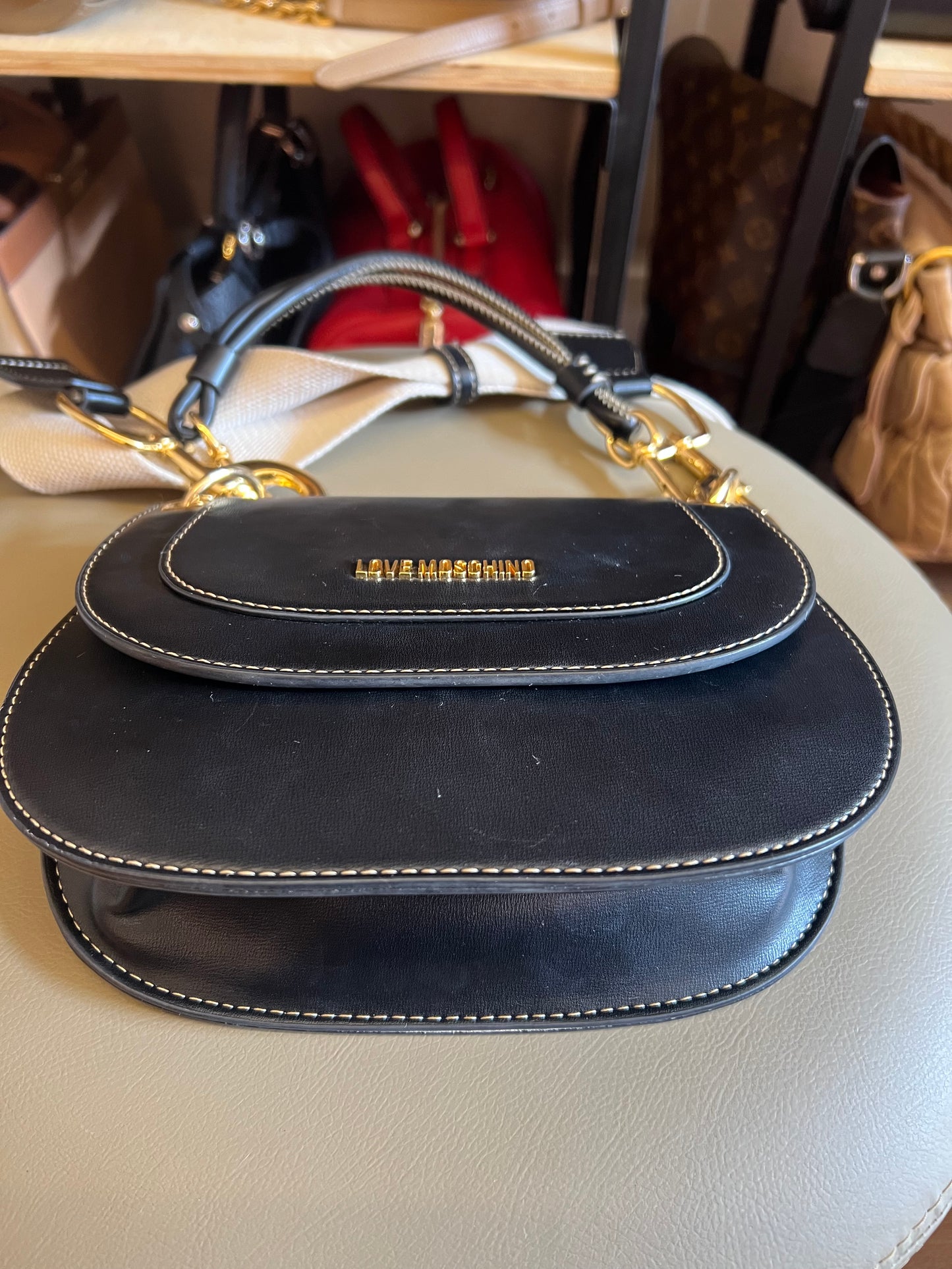 Love Moschino Shoulder Preta