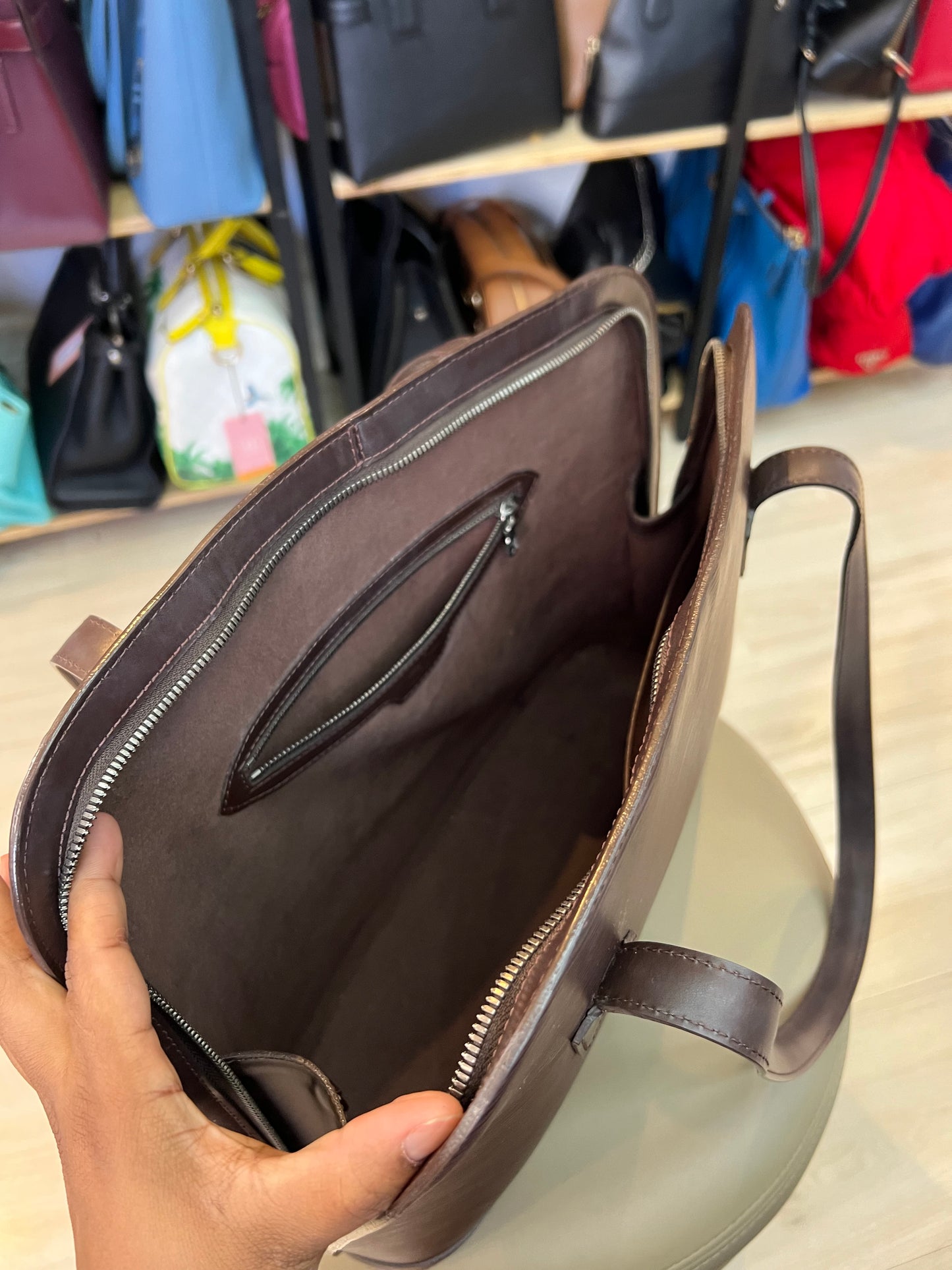 Louis Vuitton EPI Lussac Tote Marrom