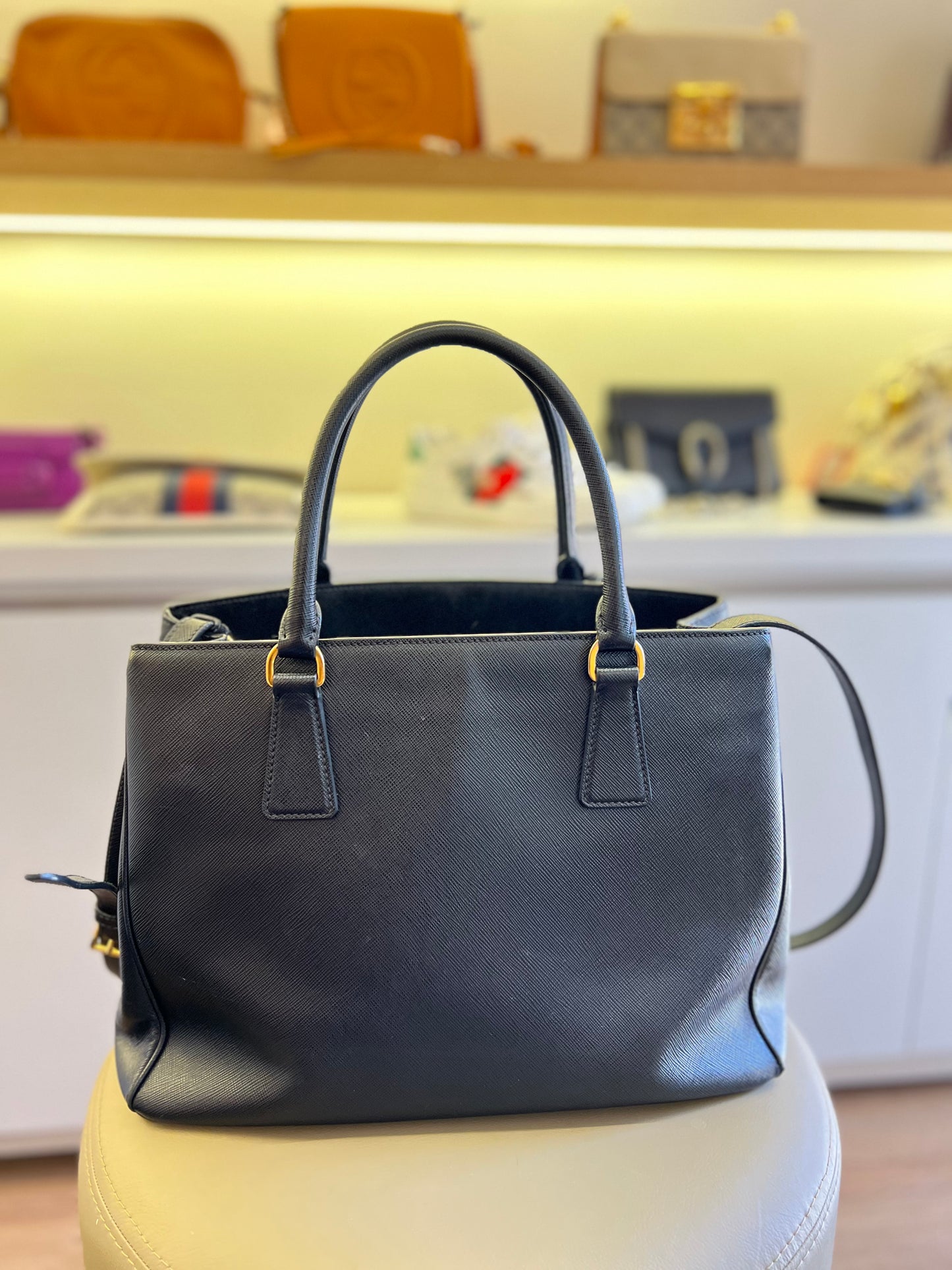Prada Galleria Saffiano Preta