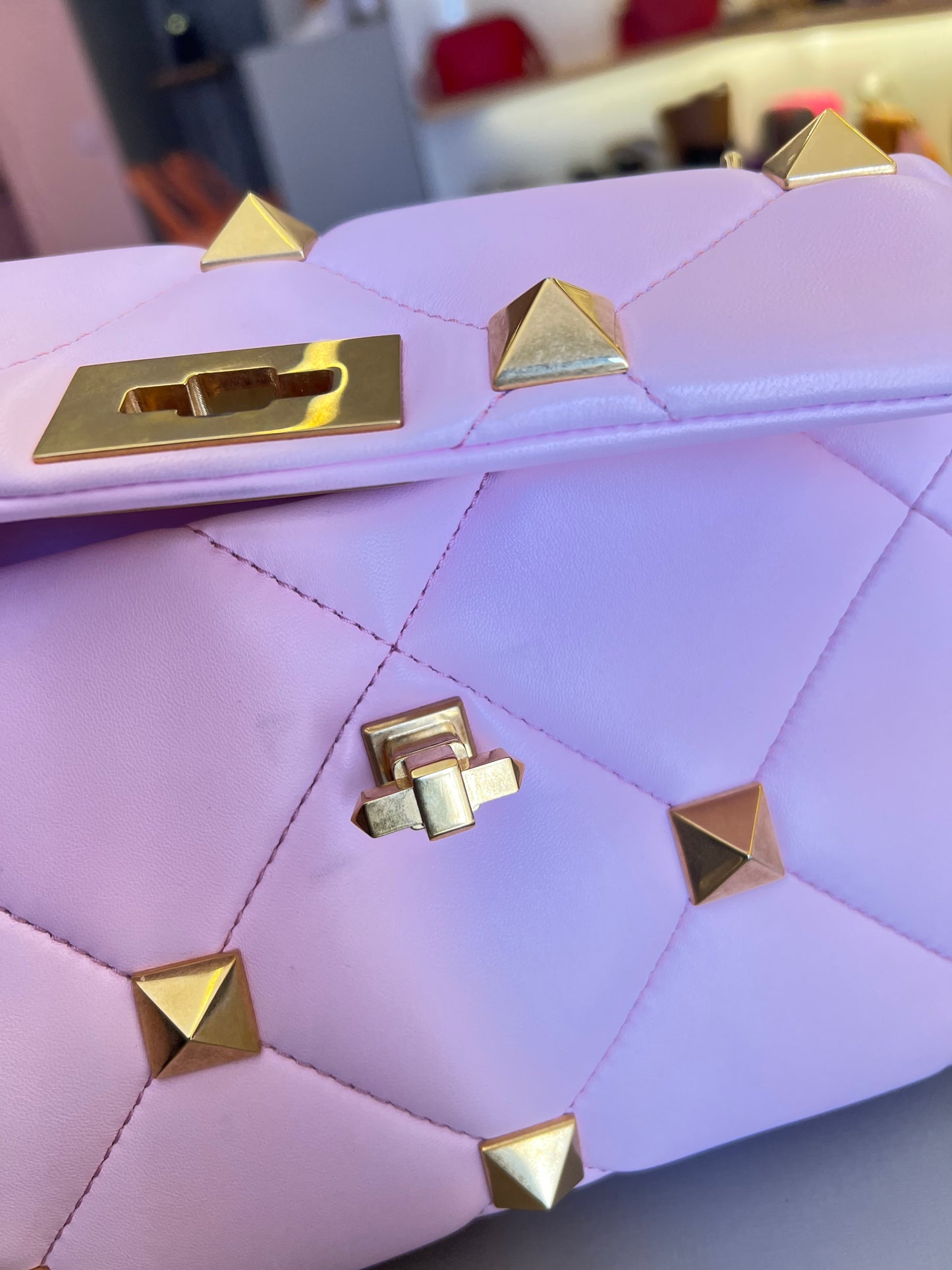 Valentino Roman Stud Média Rosa