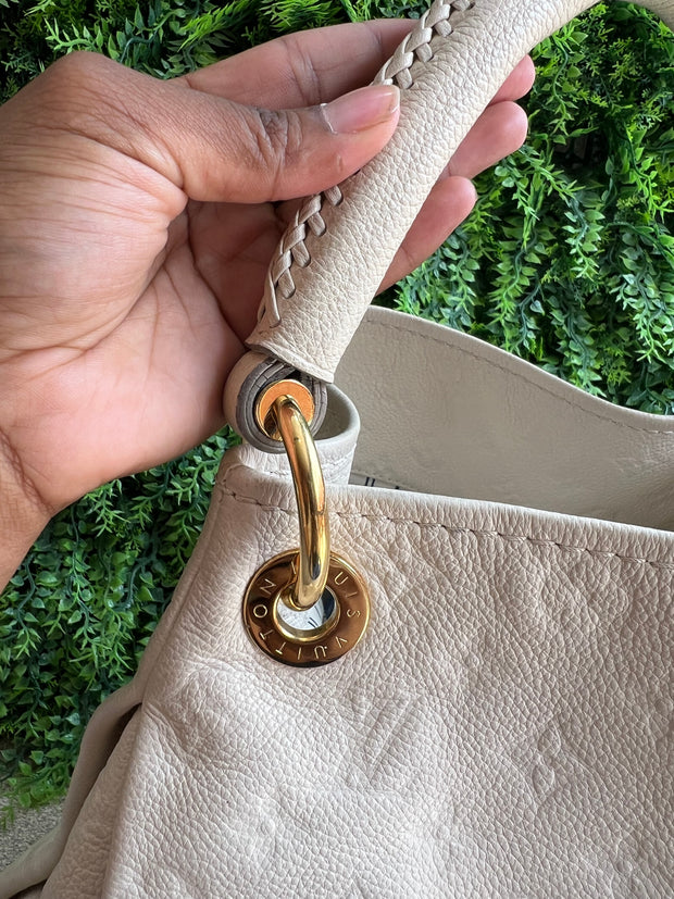 Louis Vuitton Artsy MM Couro branco
