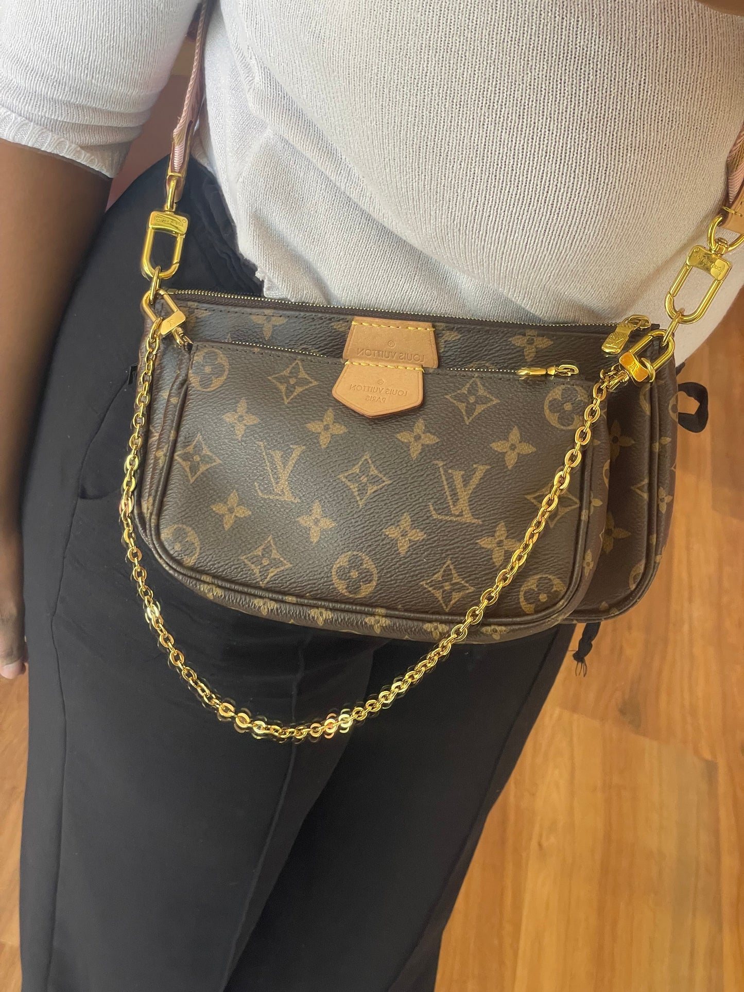 Louis Vuitton Multipochette Monograma