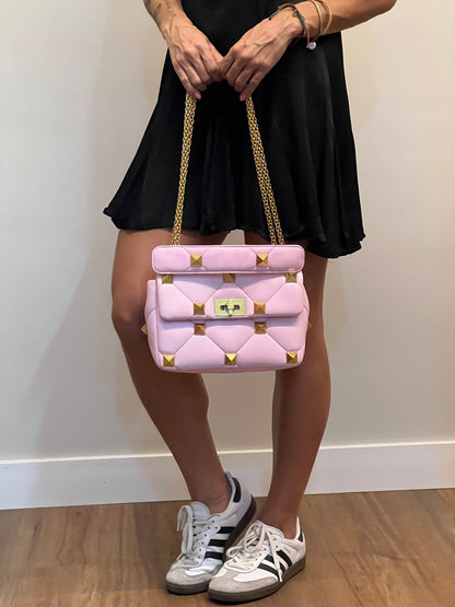 Valentino Roman Stud Média Rosa