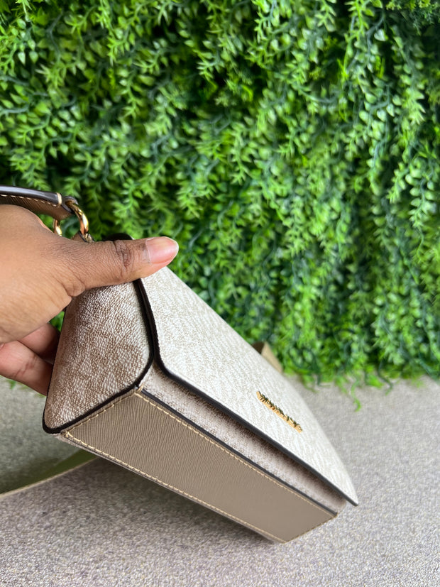 Michael Kors Jet Set Travel Off White