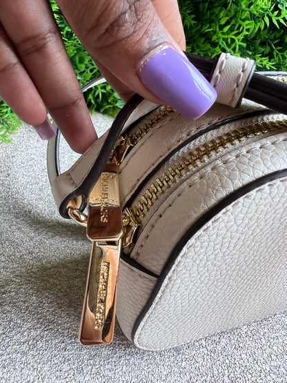 Michael Kors Camera bag Off White