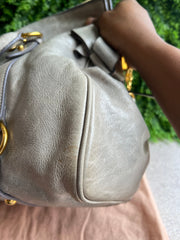 Miu Miu Vitello Lux Cinza