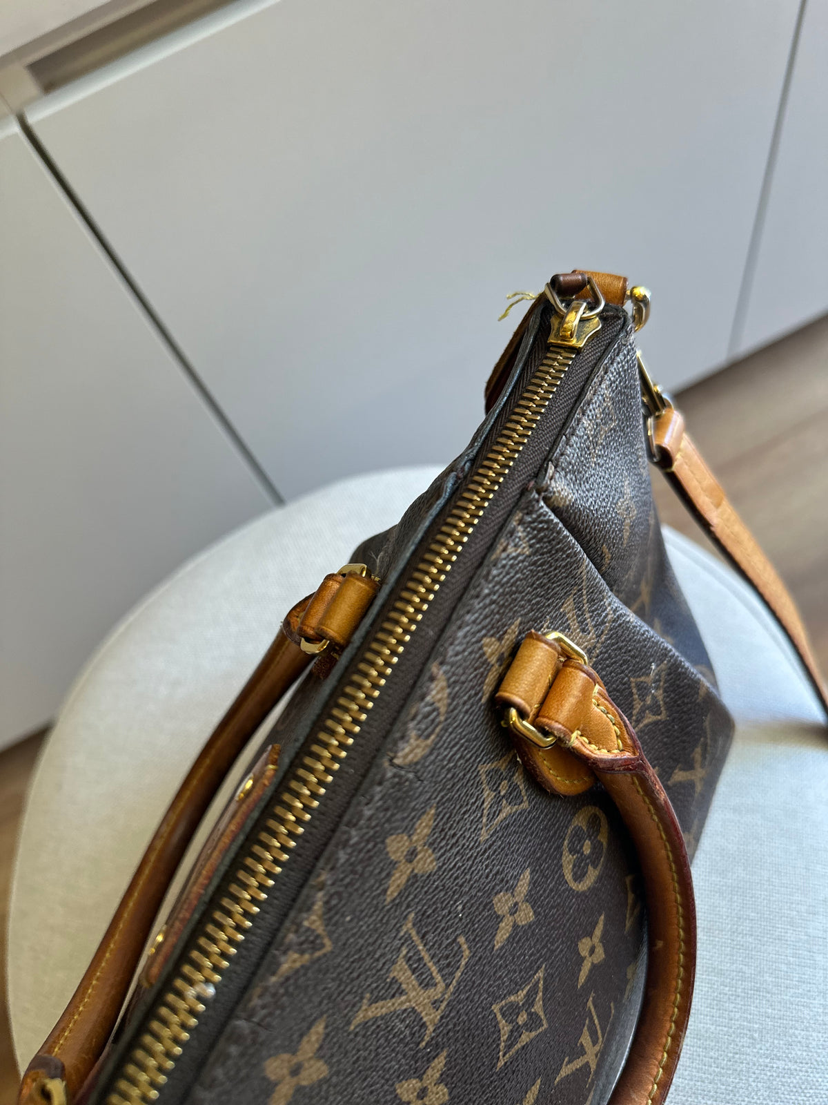 Louis Vuitton Turenne Monograma