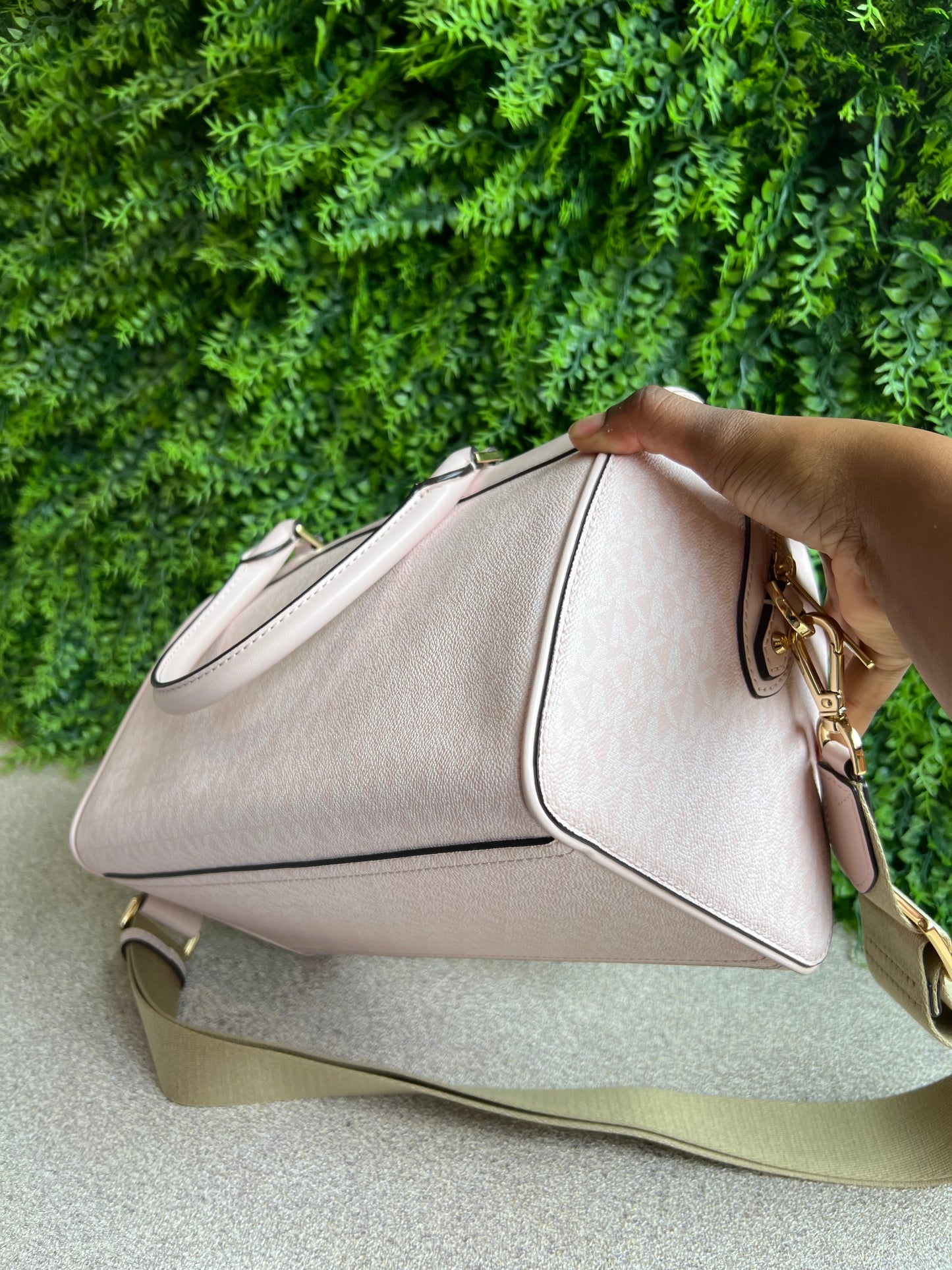 Michael Kors Baú Duffle Rosa
