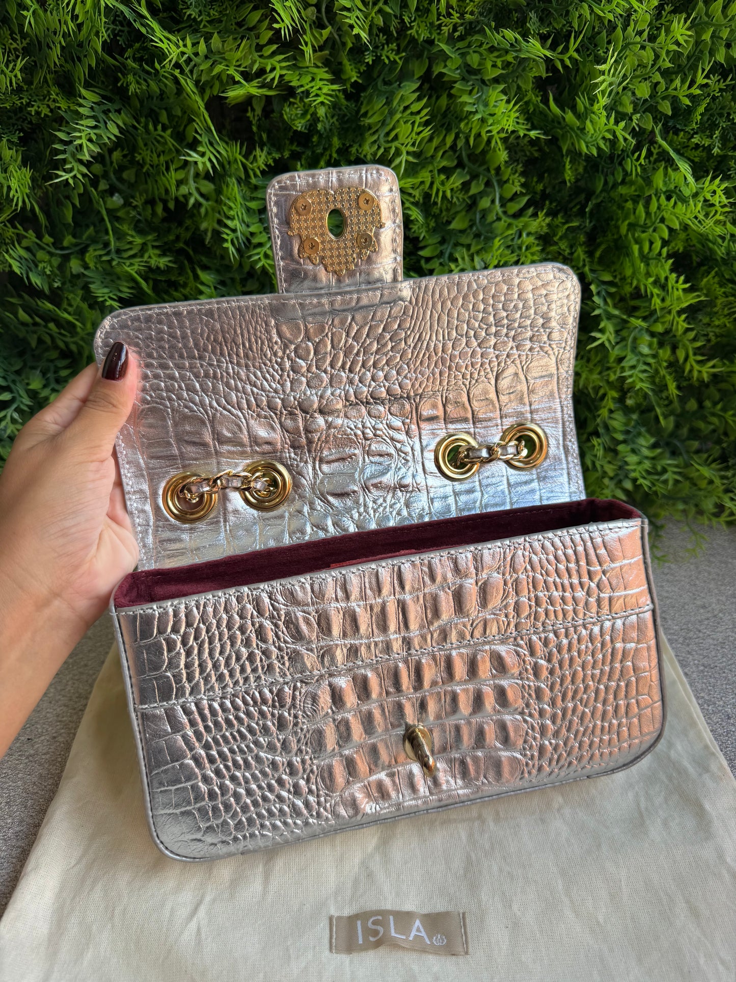 Isla Anne Chain Prata