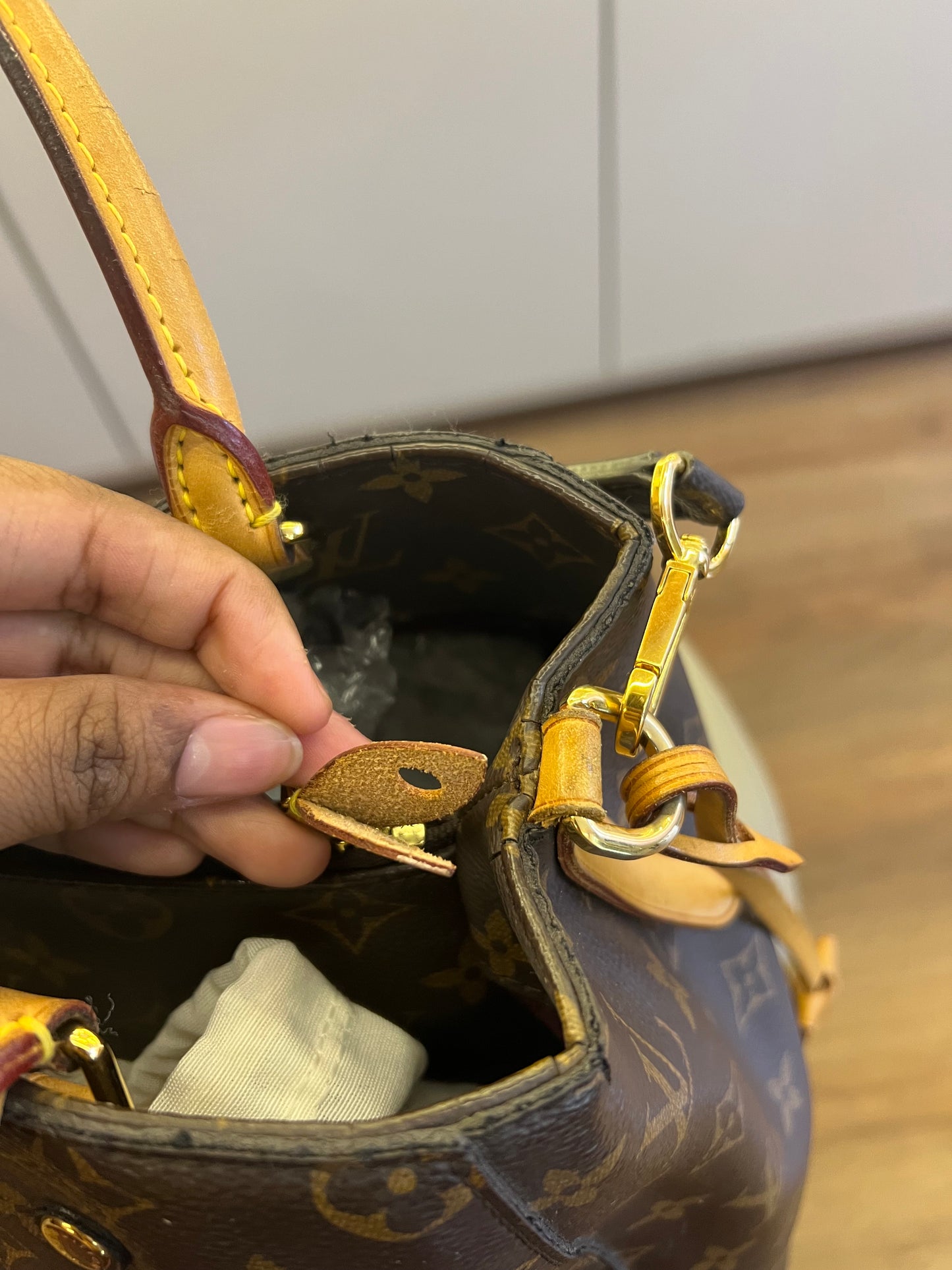 Louis Vuitton Montaigne Monograma MM