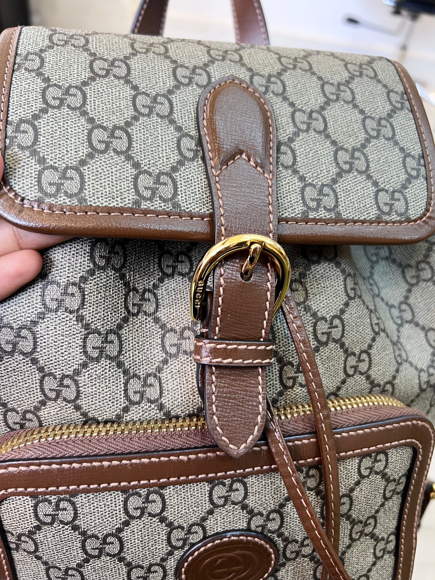 Mochila Gucci Monograma