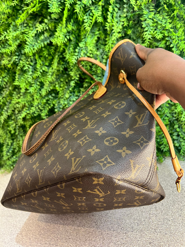 Louis Vuitton Neverfull Monograma MM