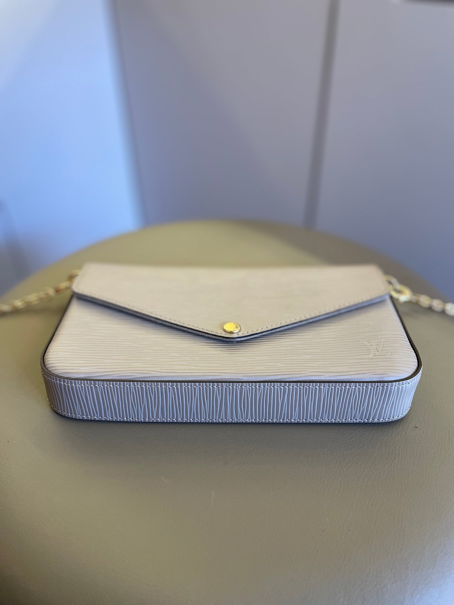 Louis Vuitton Pochette Félicie Nude