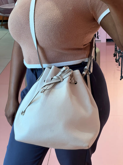 Bolsa Schutz Bucket Off White