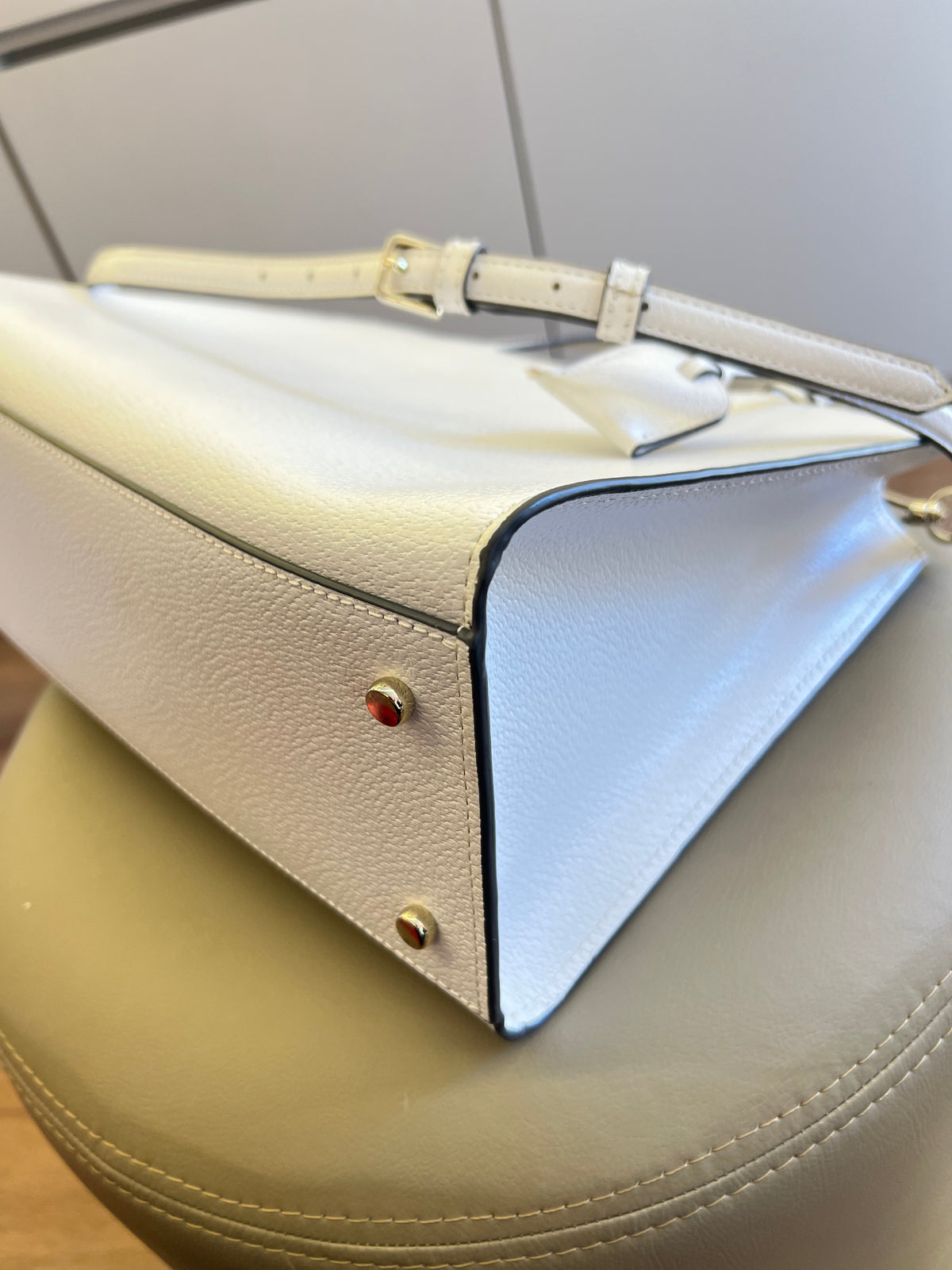Kate Spade Sam Medium Off White
