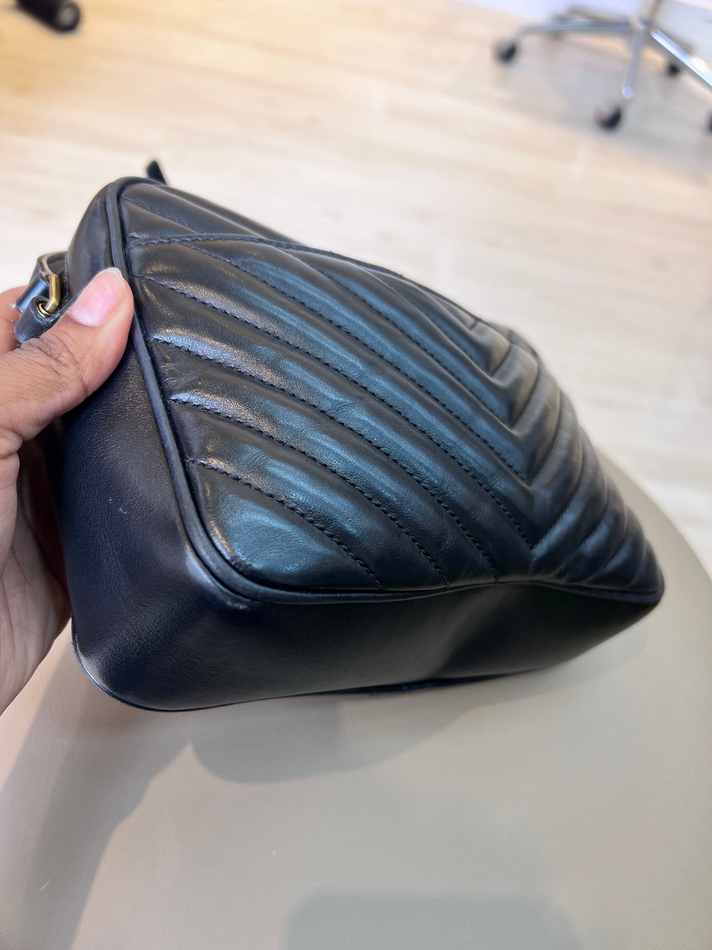 Saint Laurent Lou Lou Câmera Bag