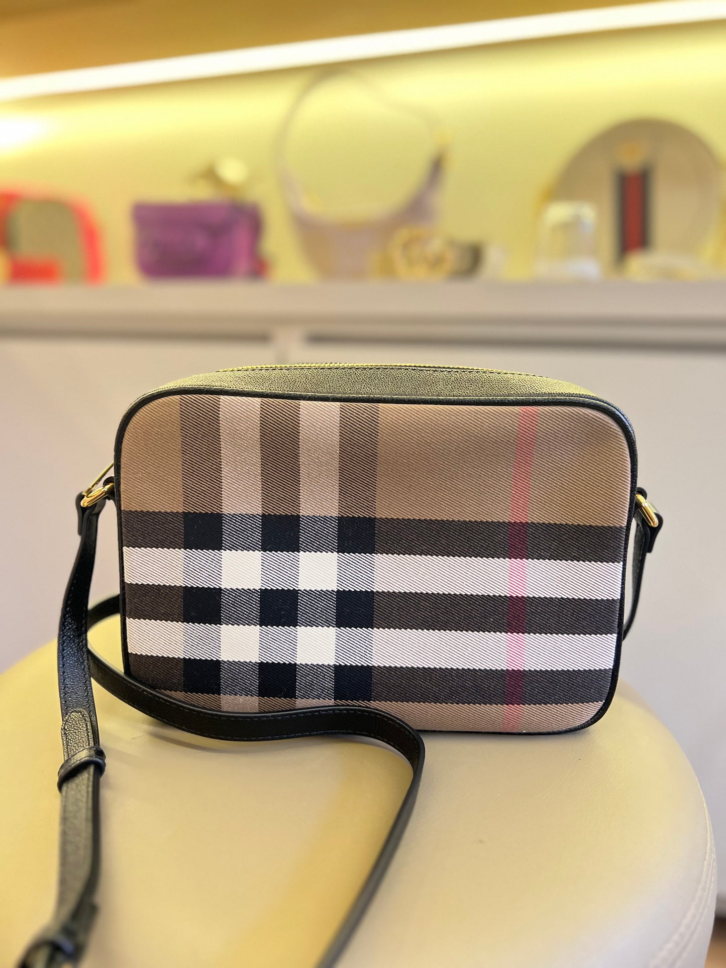Burberry Camera Bag Heymarket Preta