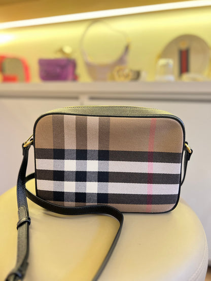 Burberry Camera Bag Heymarket Preta