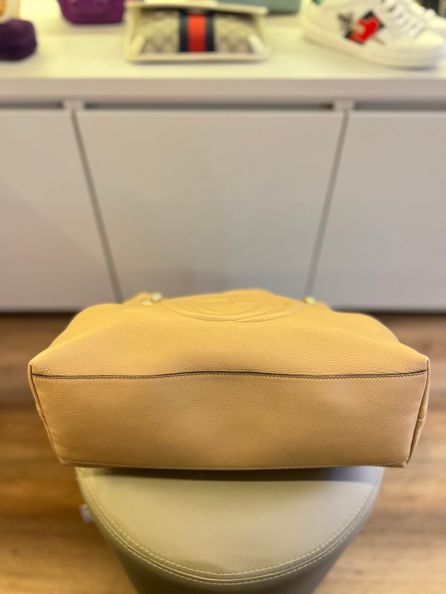 Gucci Soho Chain Nude