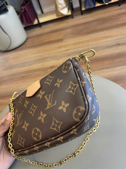 Louis Vuitton Multipochette Monograma
