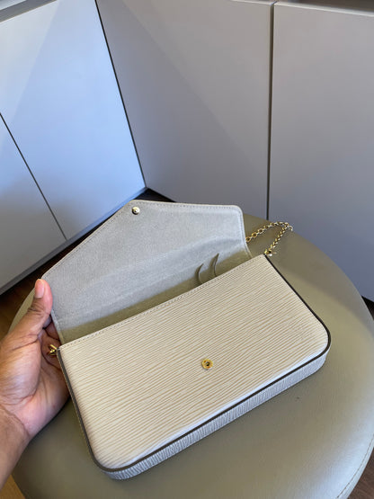 Louis Vuitton Pochette Félicie Nude