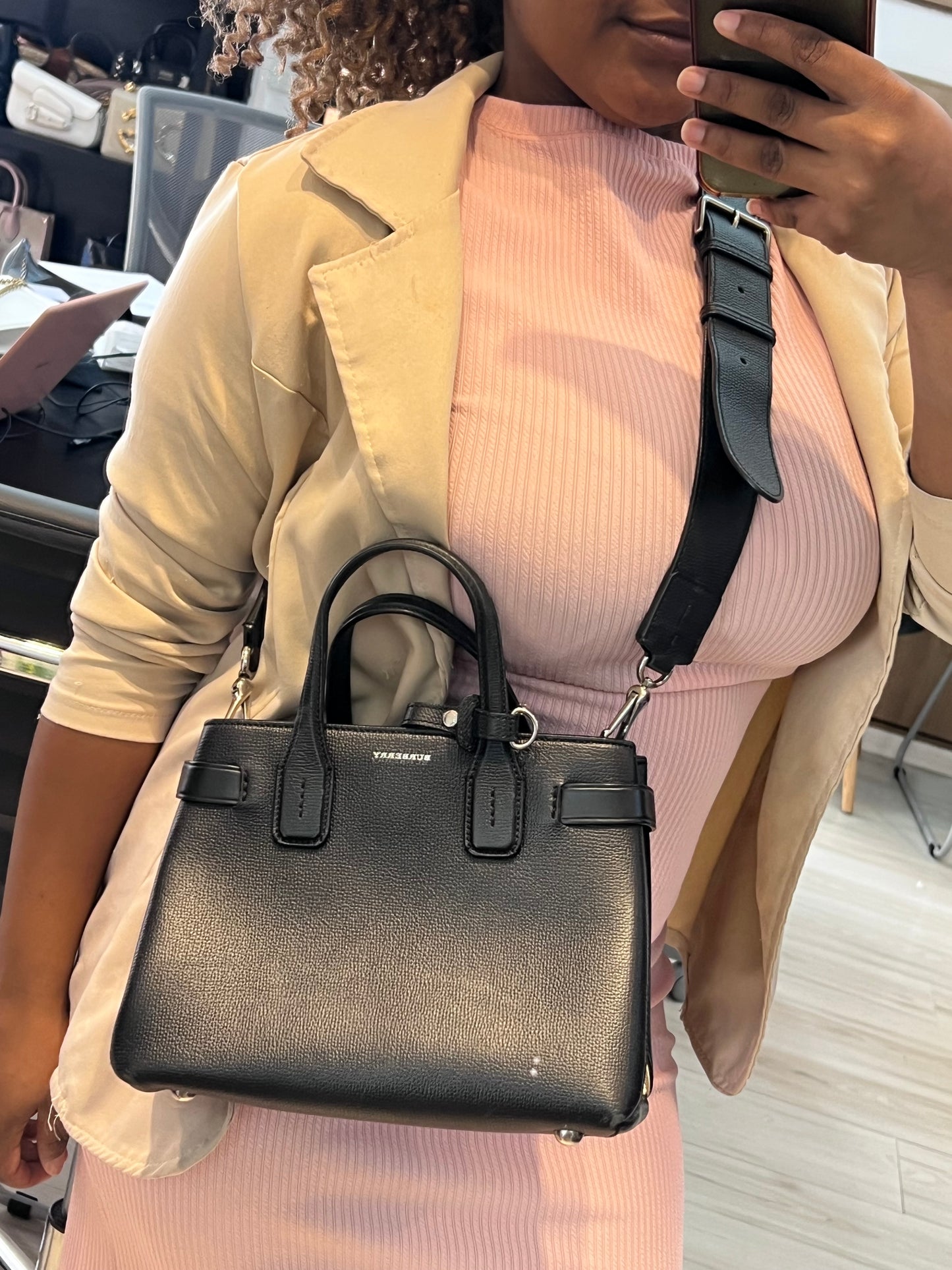 Burberry Banner Small Preta