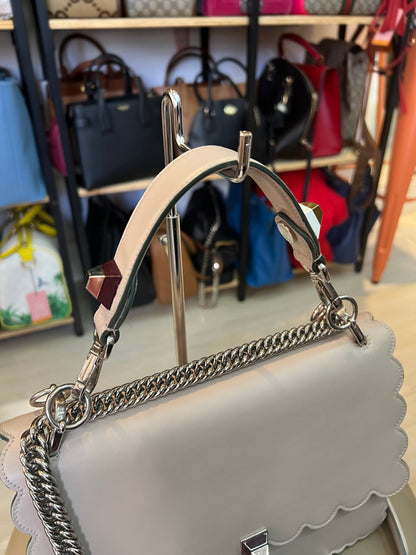 Fendi Kan I Cinza