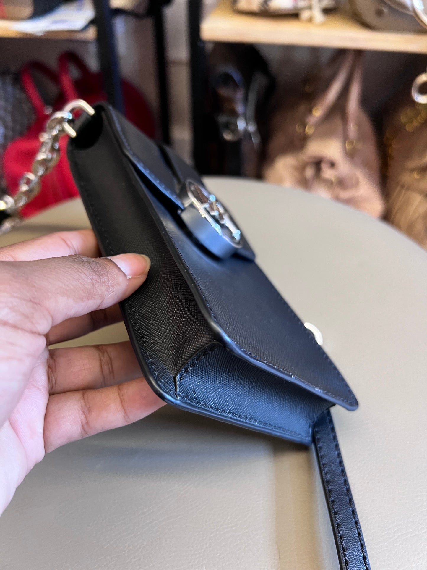 Michael Kors Phone Bag Carmen